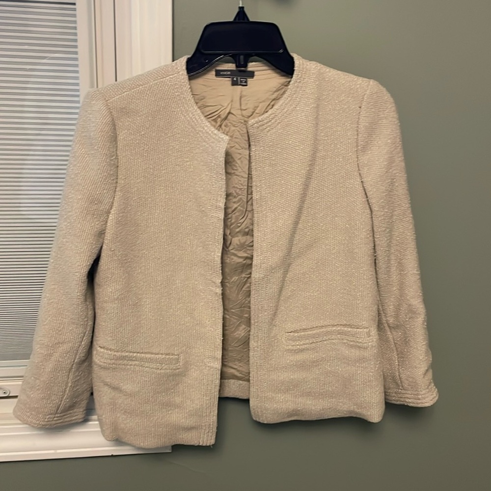 Vince size 4 beige blazer